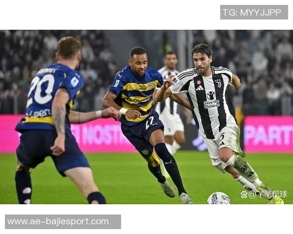 尤文图斯官方宣布禁止3名种族歧视麦肯尼的帕尔马球迷观赛